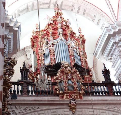 Órgano monumental de Santa Prisca en Taxco