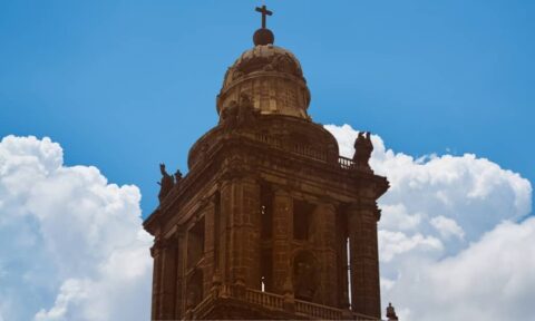 Campanario de la Catedral Metropolitana, una historia peculiar