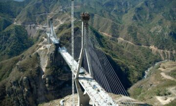 Puente Baluarte:  el atirantado más alto del mundo.