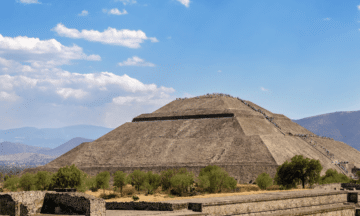 La Pirámide del Sol: Testigo de la Grandeza de Teotihuacán